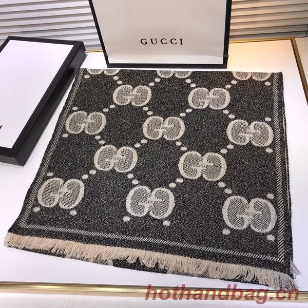 Gucci Scarf GUC00300