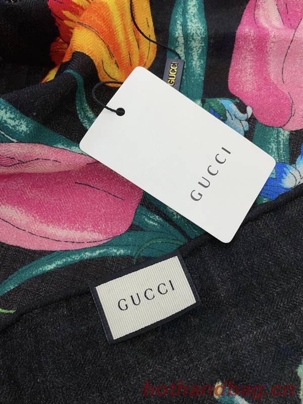 Gucci Scarf GUC00313