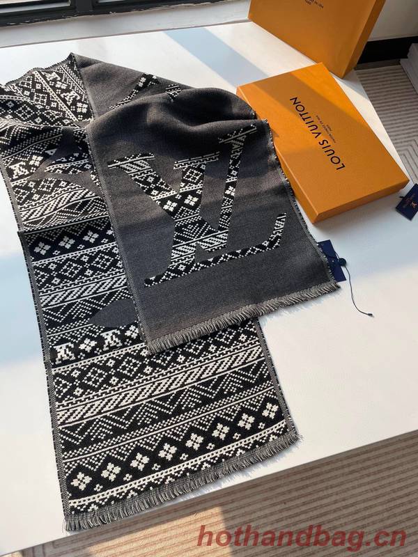 Louis Vuitton Scarf LVC00378