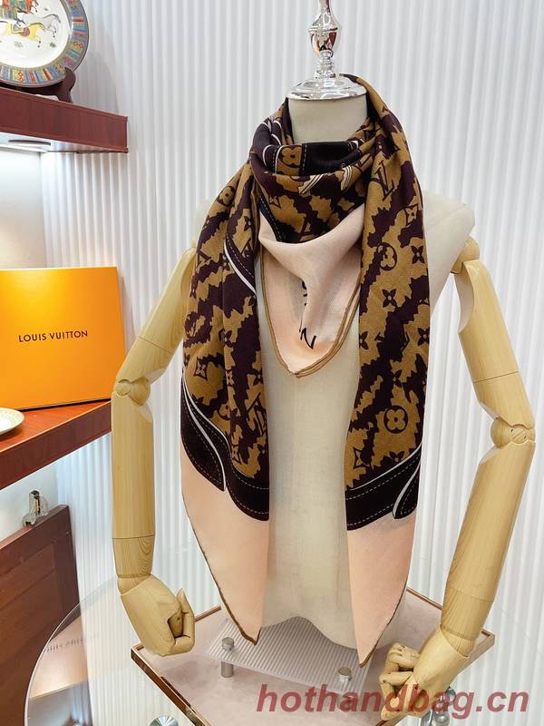 Louis Vuitton Scarf LVC00423