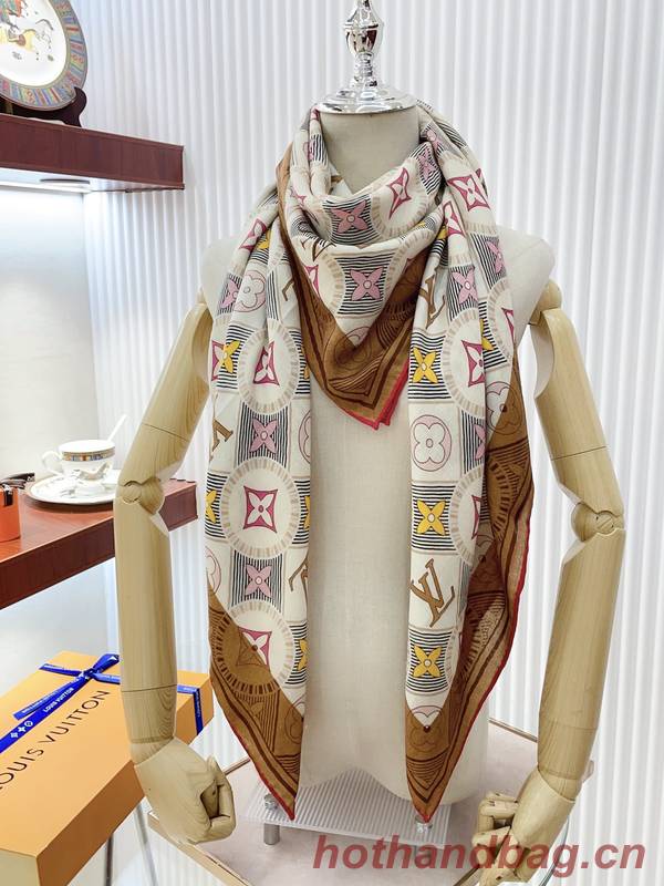 Louis Vuitton Scarf LVC00432