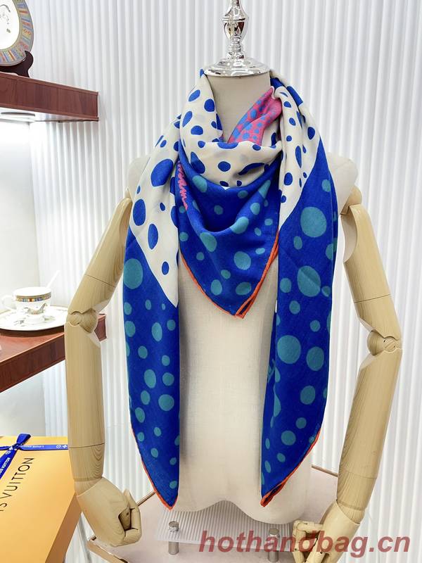 Louis Vuitton Scarf LVC00453