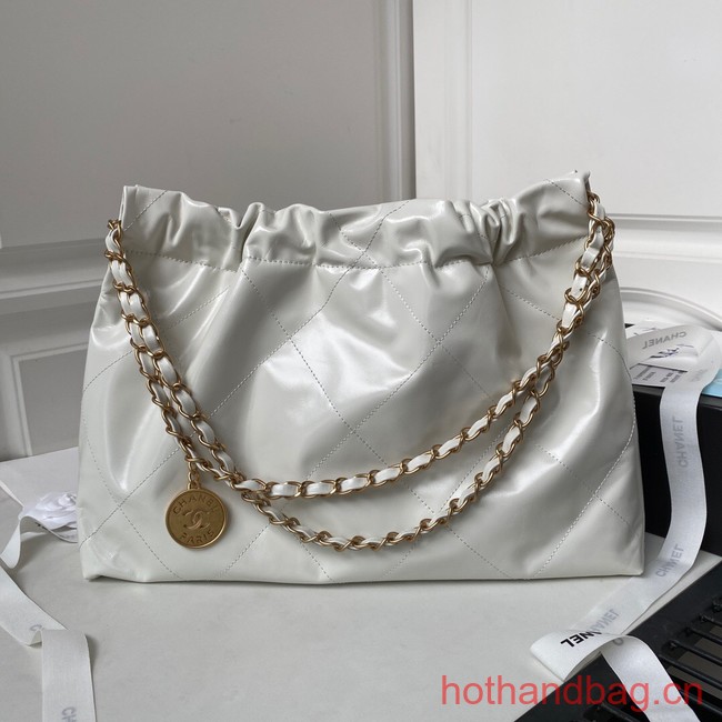 CHANEL 22 HANDBAG Calfskin & Gold-Tone Metal AS3261 white