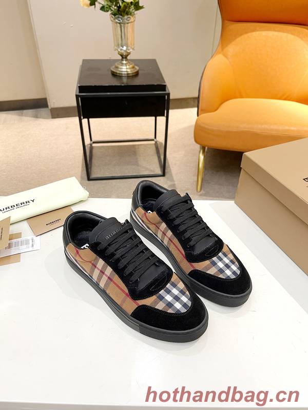 Burberry Shoes BBS00001