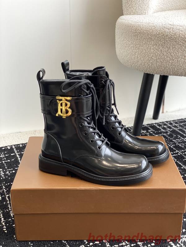 Burberry Shoes BBS00022