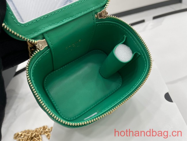 Chanel NANO CLUTCH WITH CHAIN A68129 GREEN