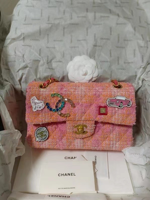 Chanel CLASSIC HANDBAG A01116 Coral Pink