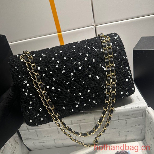 Chanel CLASSIC HANDBAG A01112 black