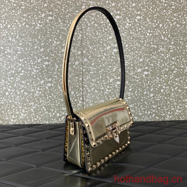 VALENTINO GARAVANI ROCKSTUD23 Small calfskin bag ZS098 Champagne