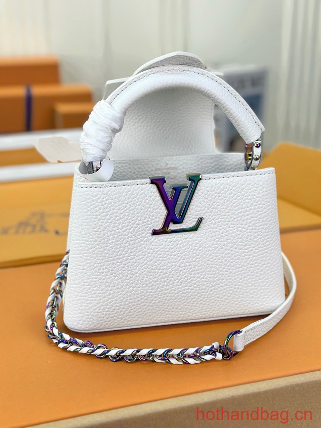 Louis Vuitton Capucines Mini M22606 Snow white