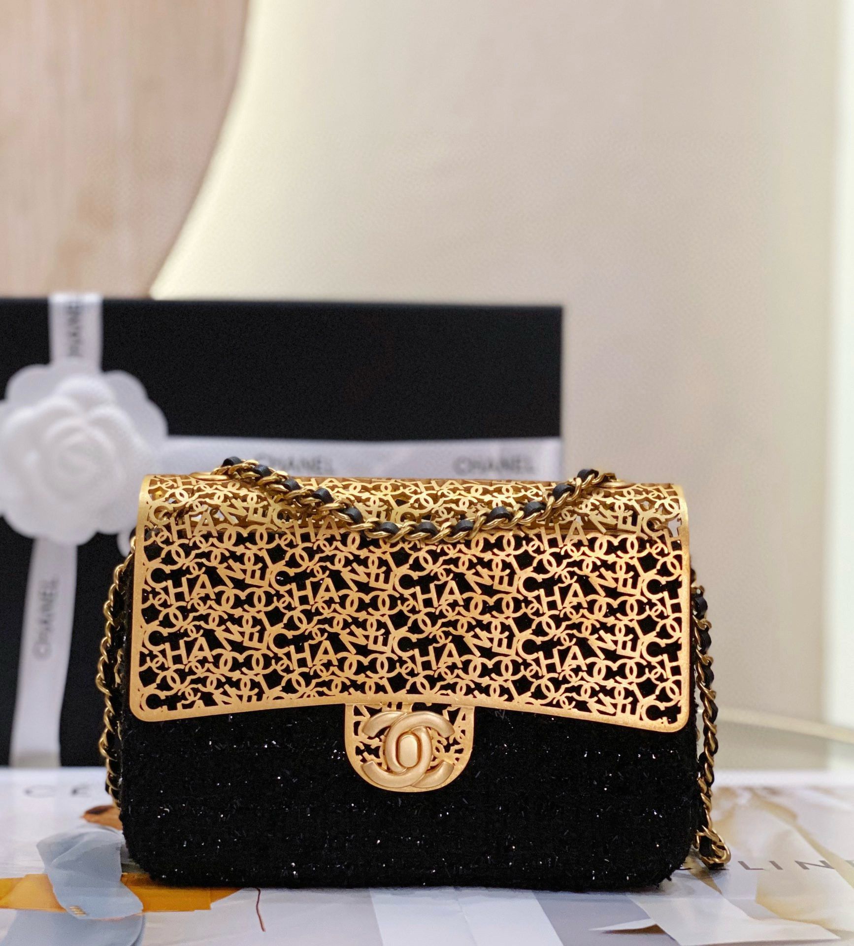 Chanel Clutch Shoulder Handbag SS2022 Gold&Black