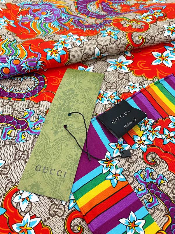 Gucci Scarf GUC00331