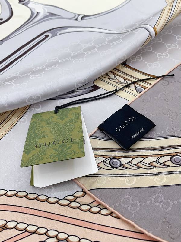 Gucci Scarf GUC00334 Gucci Scarf GUC00334