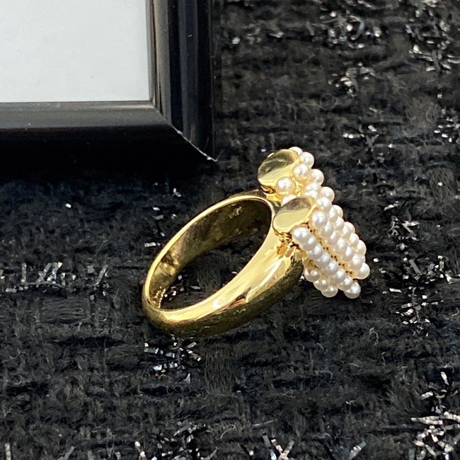 Louis Vuitton ring CE13811