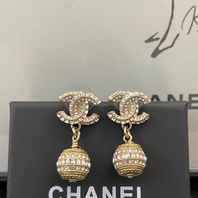 Chanel Earrings CE13841