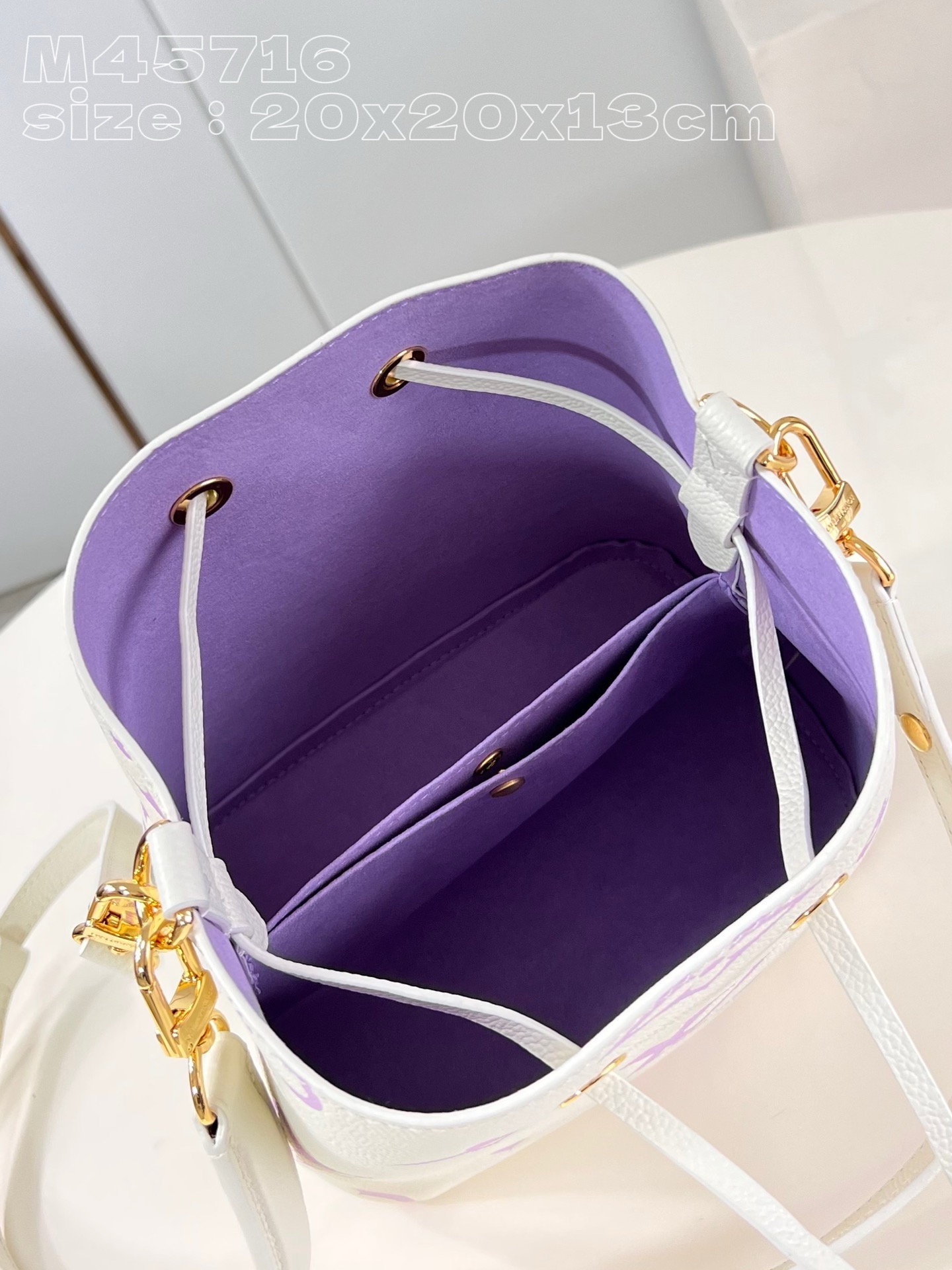 Louis Vuitton Noe Neonoe BB M22599 Latte White & Bubble Tea Mauve