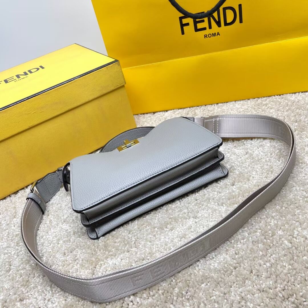 Fendi Peekaboo ISeeU XCross leather bag 7VA582A Light gray