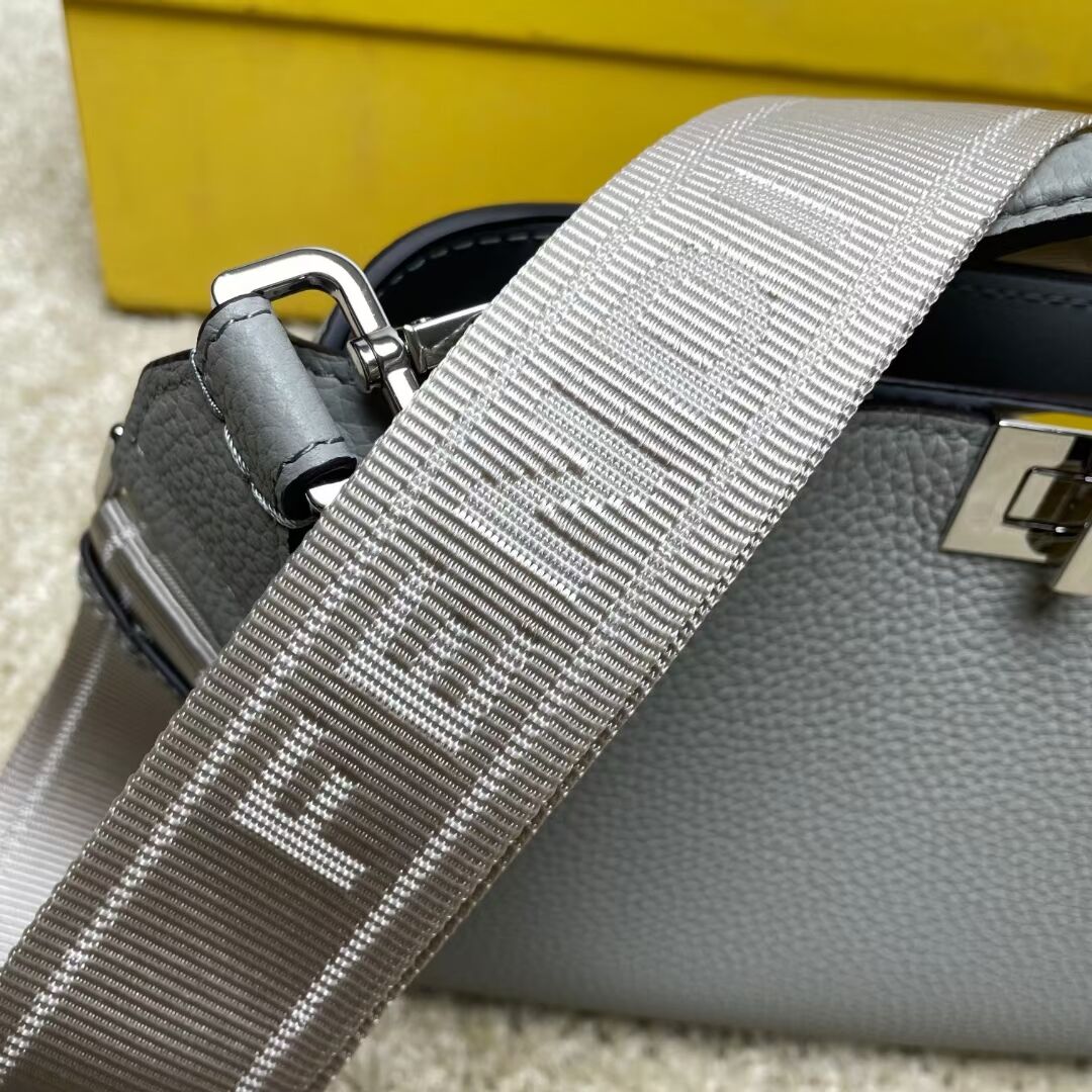 Fendi Peekaboo ISeeU XCross leather bag 7VA582A Light gray