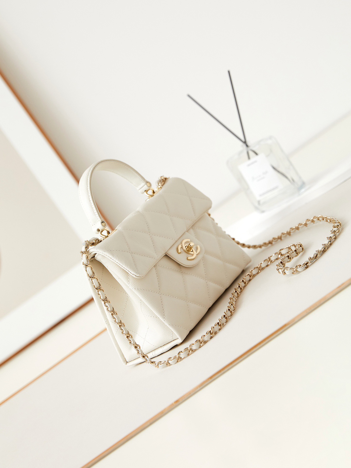 Chanel FLAP BAG WITH TOP HANDLE AS4711 WHITE