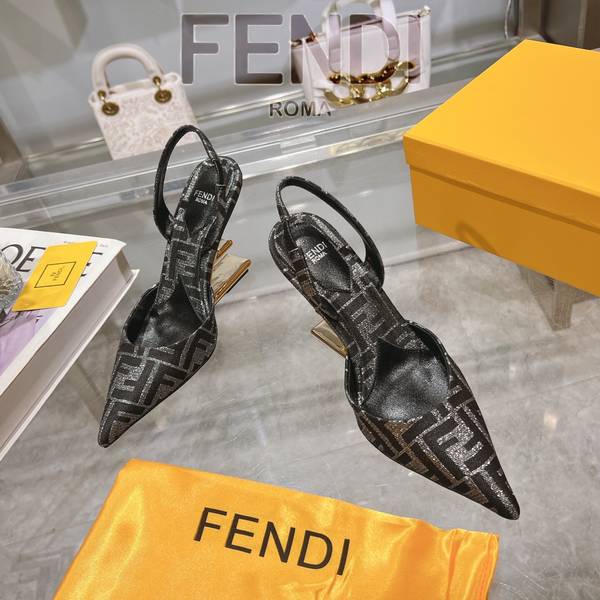 Fendi Shoes FDS00102