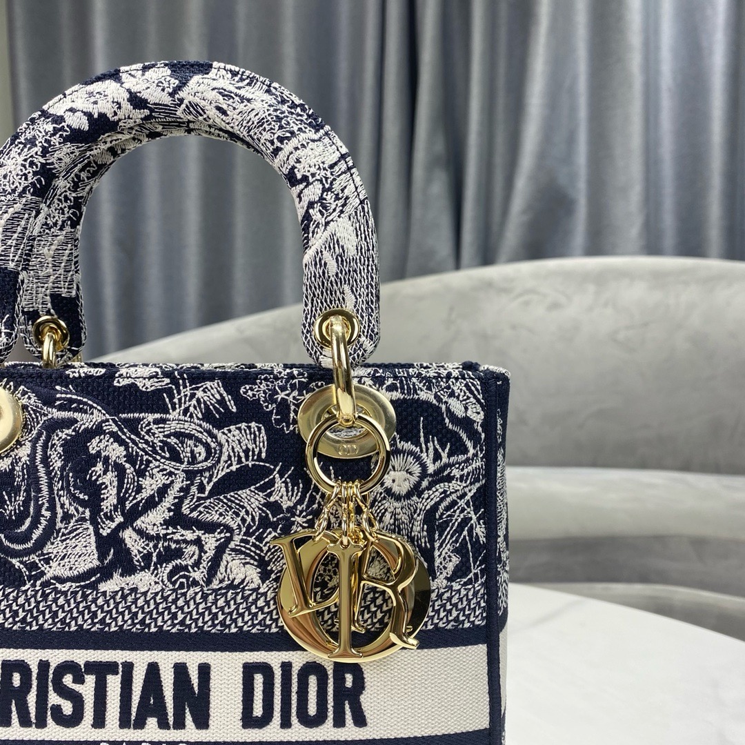 DIOR Medium Lady D-Lite Bag Toile de Jouy Embroidery M0565OTD blue