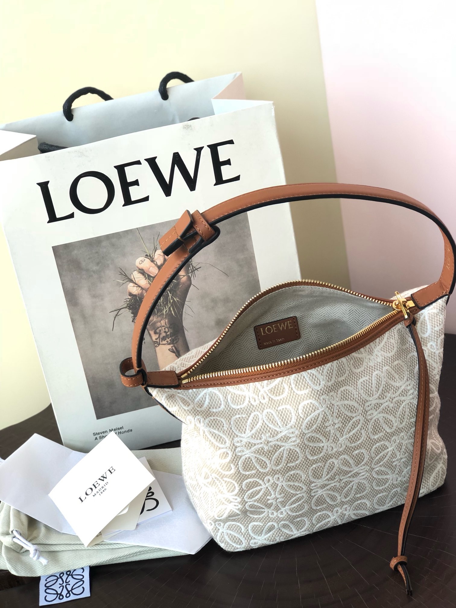 Loewe small Miniature Anagram Jacquard and cow leather bag 651421 Hazel&tan