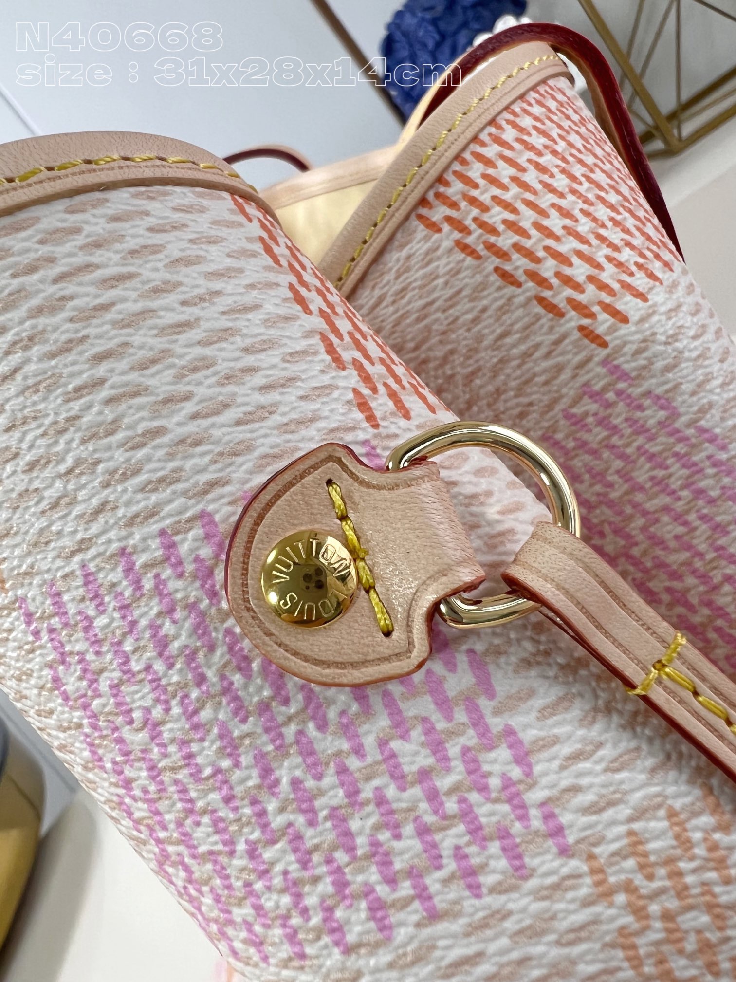 Louis Vuitton Neverfull MM N40668 Peach