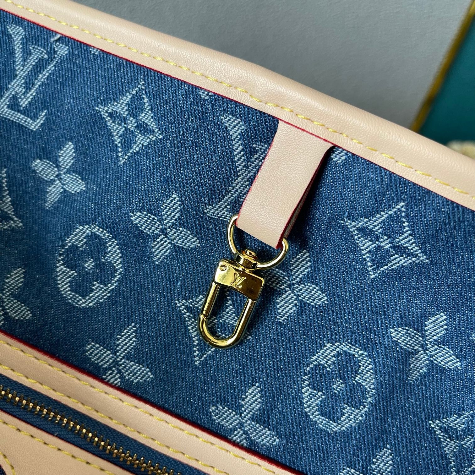 Louis Vuitton Neverfull MM M40995 Denim Blue