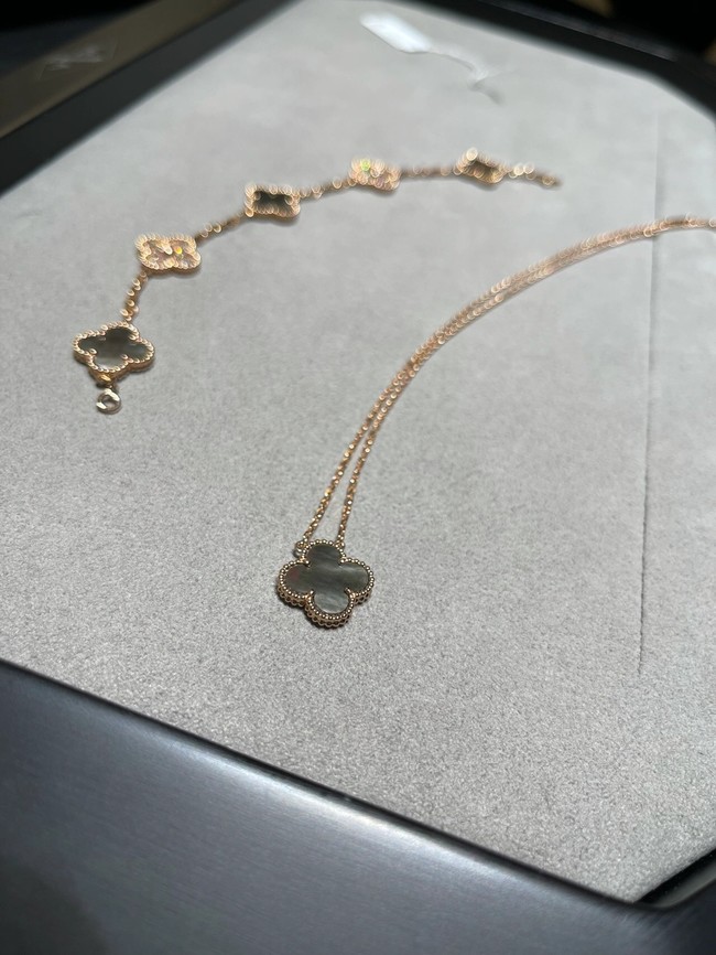 Van Cleef & Arpels NECKLACE CE13920