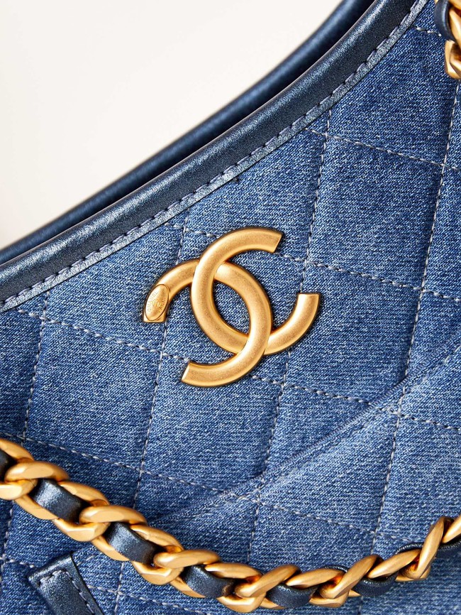 CHANEL HOBO HANDBAG AS4532 Blue