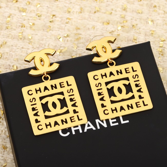 Chanel Earrings CE14024