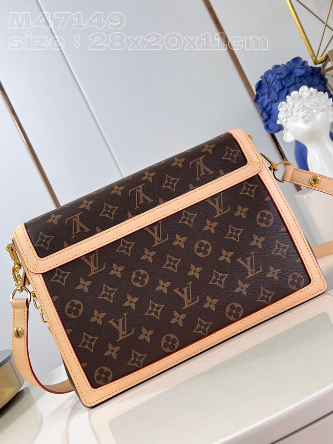 Louis Vuitton Dauphine Monogram coated canvas MM M47149