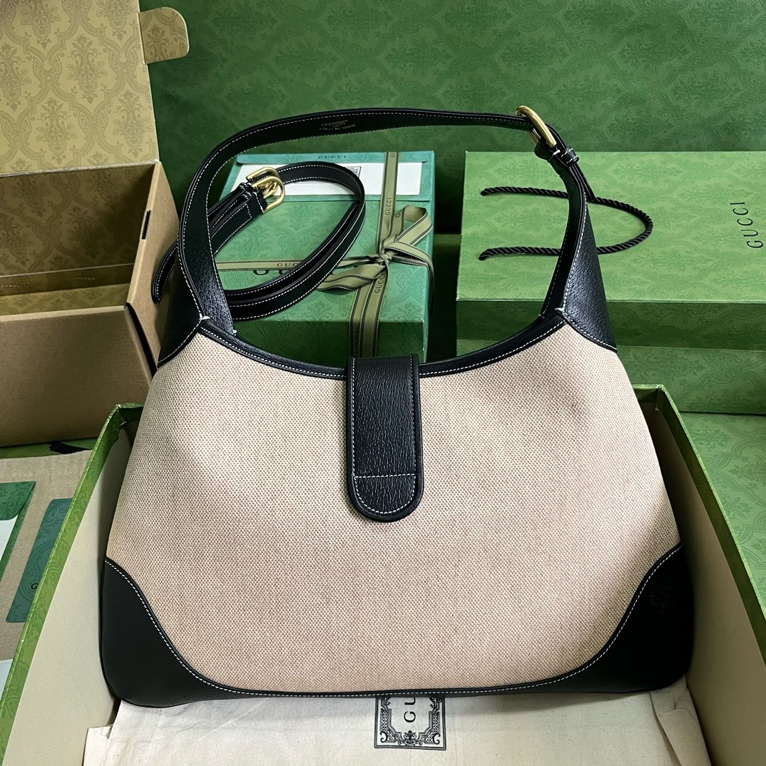 GUCCI JACKIE canvas SHOULDER BAG A726274 White&black