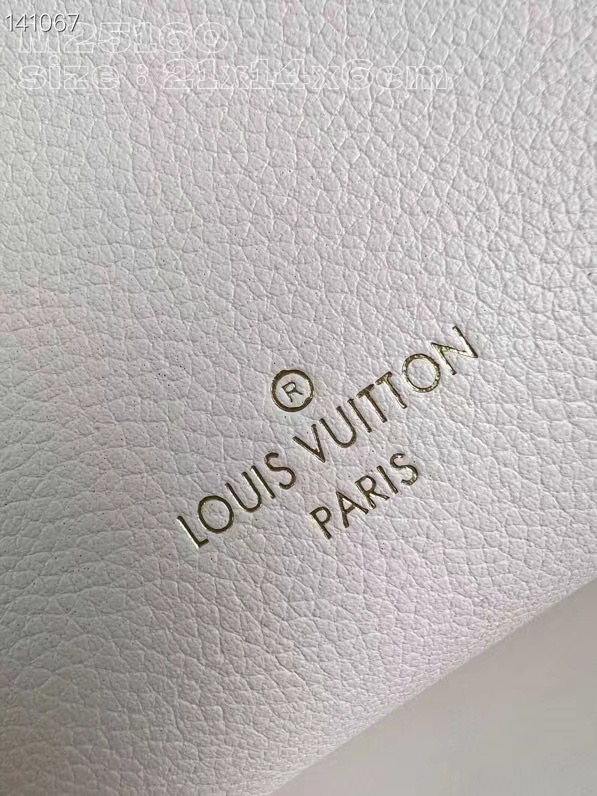 Louis Vuitton Side Trunk MM M25160 Chalk