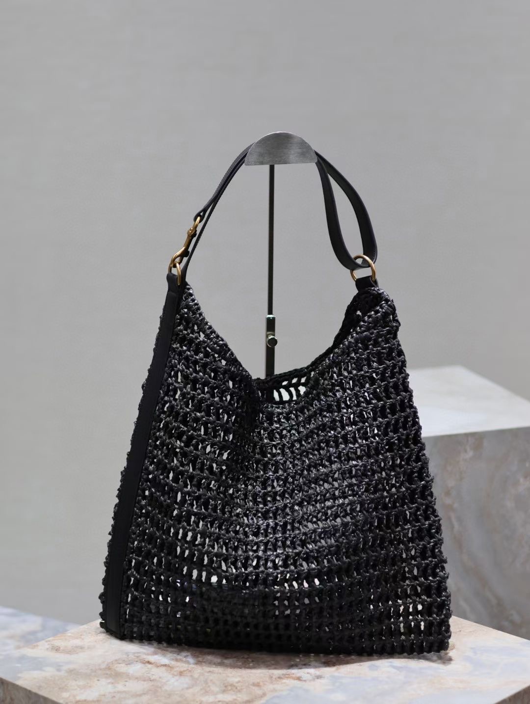 Yves Saint Laurent OXALIS BAG IN RAFFIA MACRAME 781289 BLACK