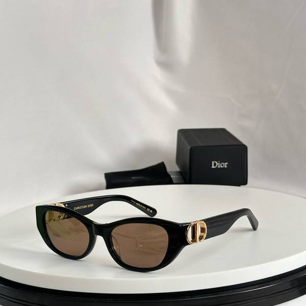 Dior Sunglasses Top Quality DIS03003