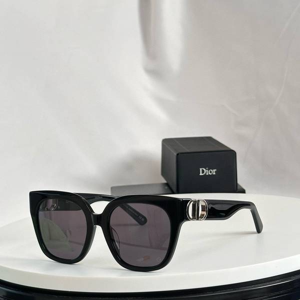 Dior Sunglasses Top Quality DIS03010
