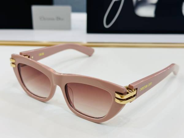 Dior Sunglasses Top Quality DIS03051