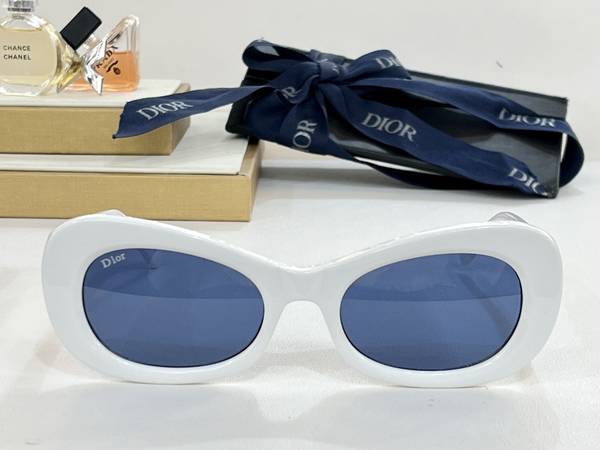 Dior Sunglasses Top Quality DIS03126