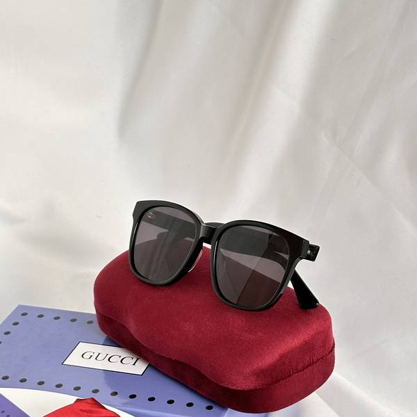 Gucci Sunglasses Top Quality GUS03752