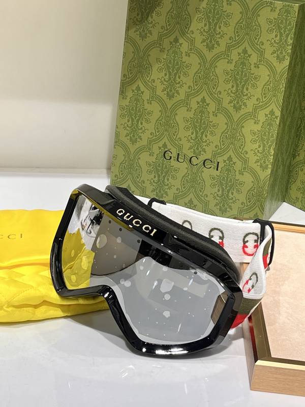 Gucci Sunglasses Top Quality GUS03938