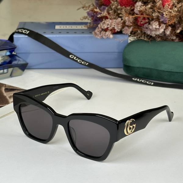 Gucci Sunglasses Top Quality GUS04028