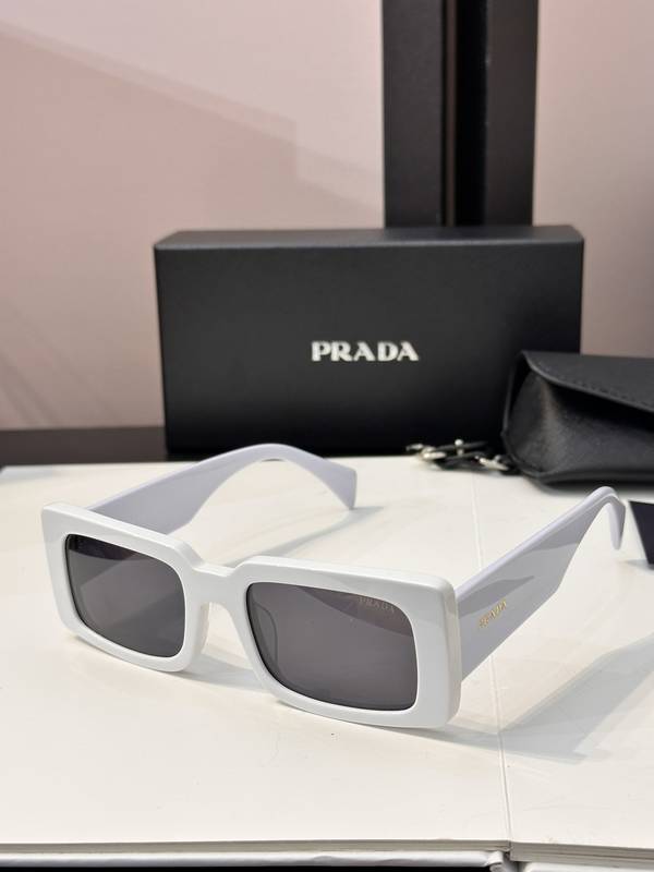 Prada Sunglasses Top Quality PRS02348