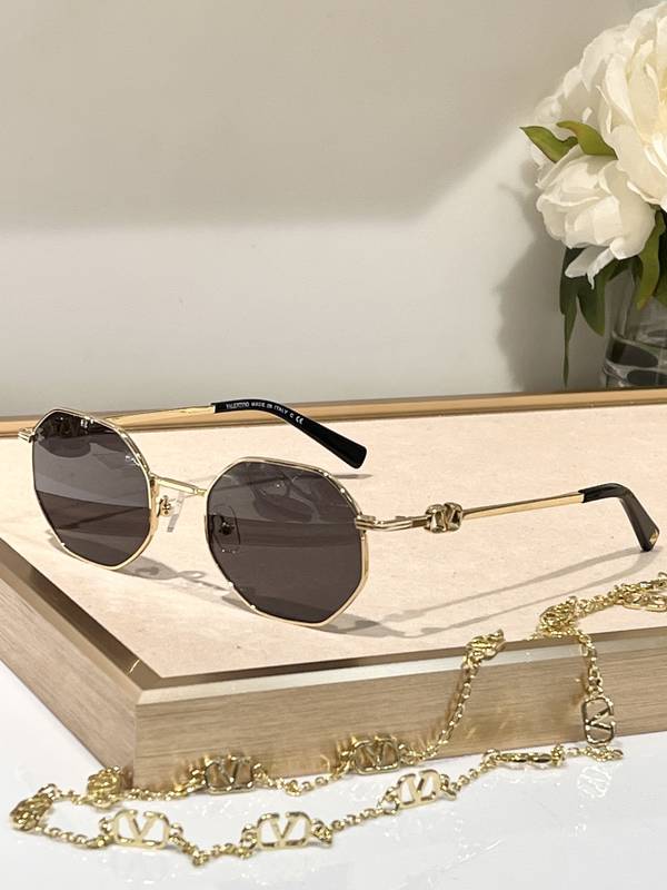 Valentino Sunglasses Top Quality VAS01001