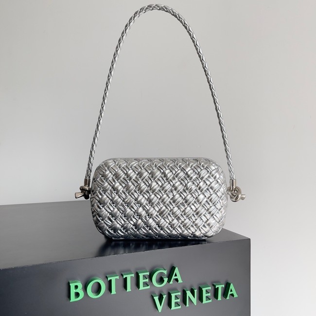 Bottega Veneta Knot With Chain A776662 gray