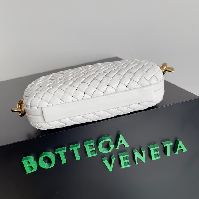 Bottega Veneta Knot With Chain A776662 white