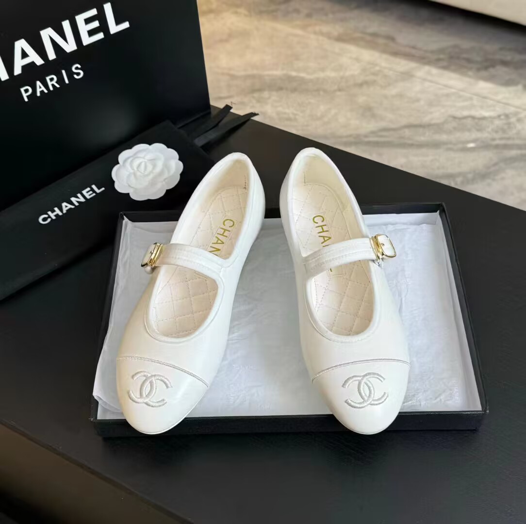 Chanel Ballet Shoes C85910