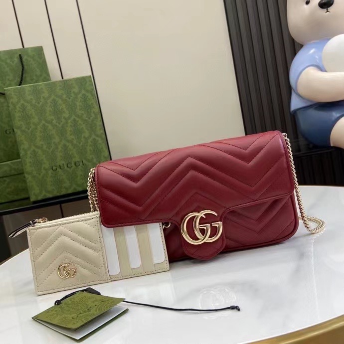 Gucci GG MARMONT MINI BAG 751526 red