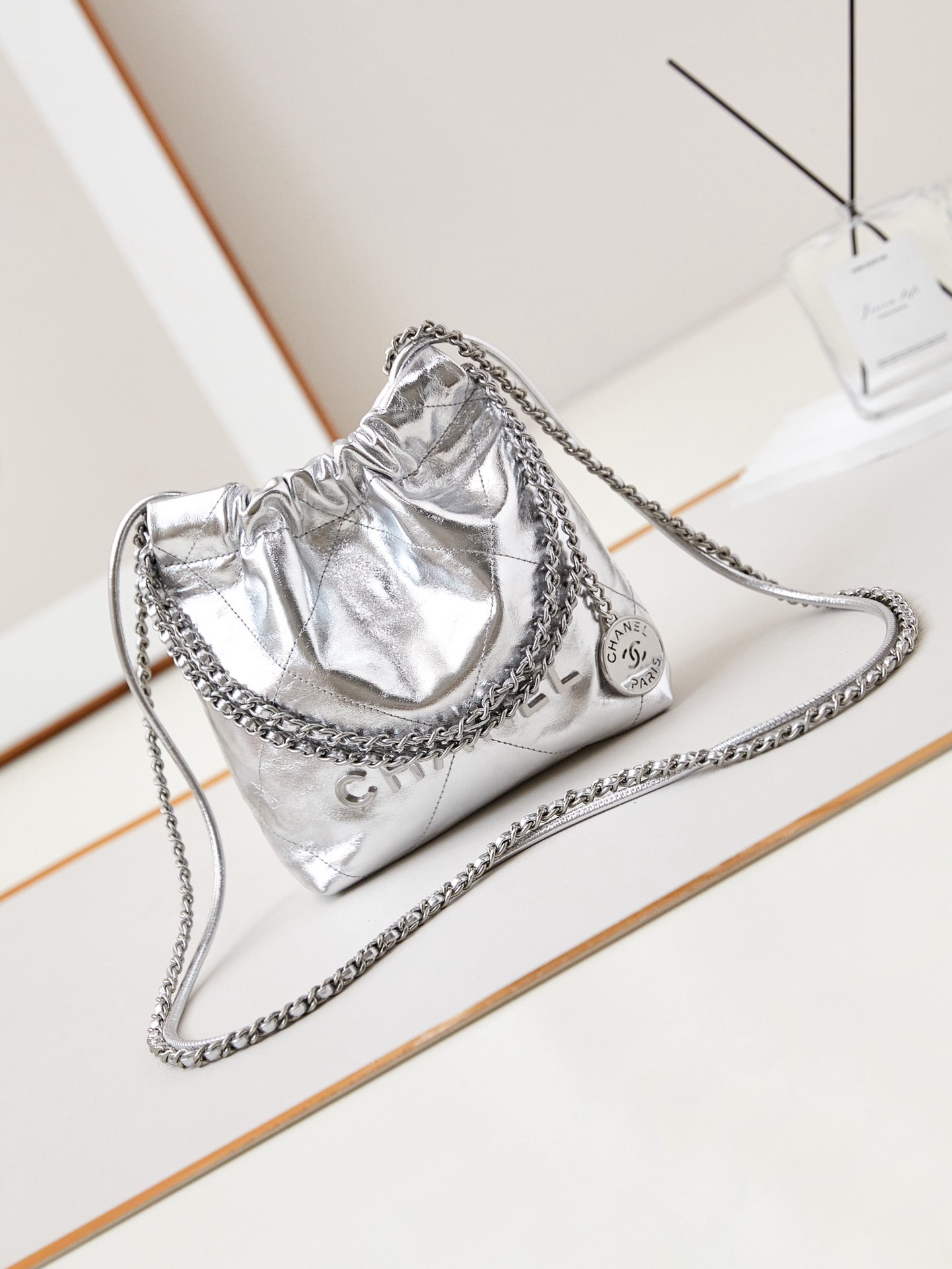 CHANEL 22 MINI HANDBAG AS3980 Silver