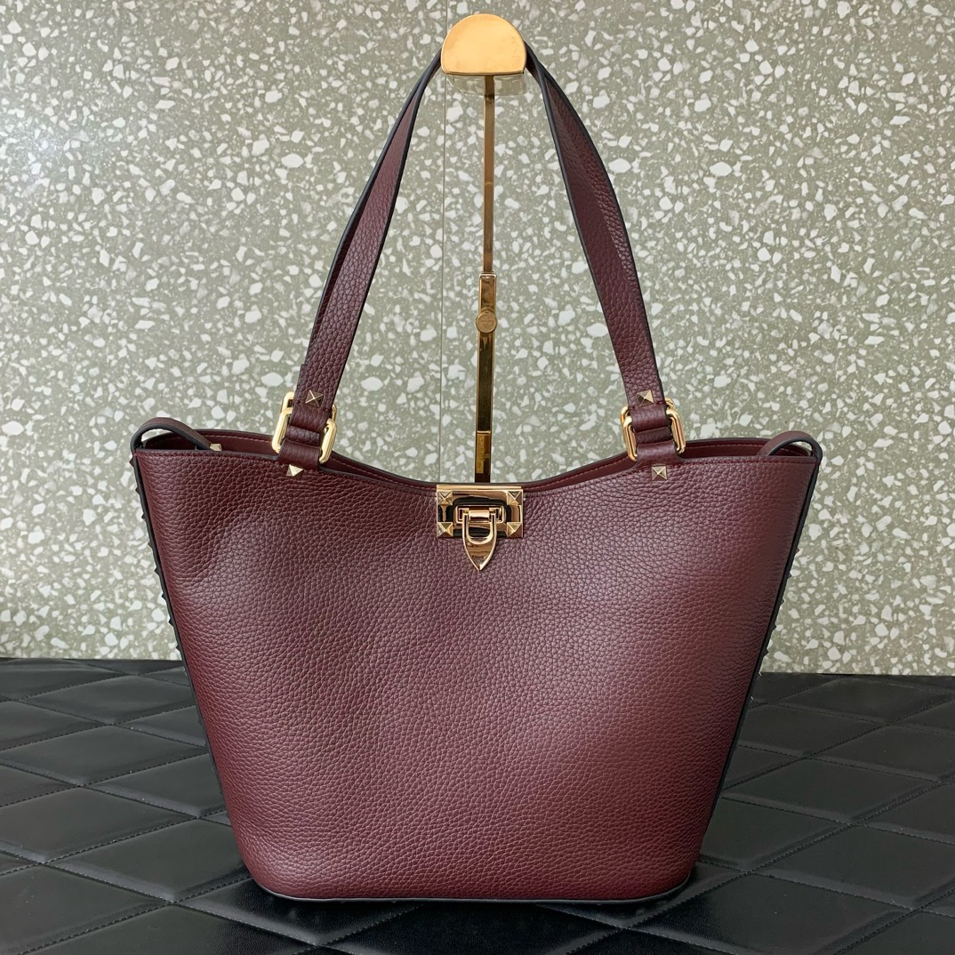 VALENTINO GARAVANI Loco Calf leather bag 0055 Wine